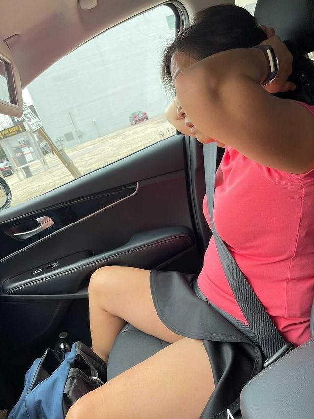 Sunny Kim has trouble keeping her legs together