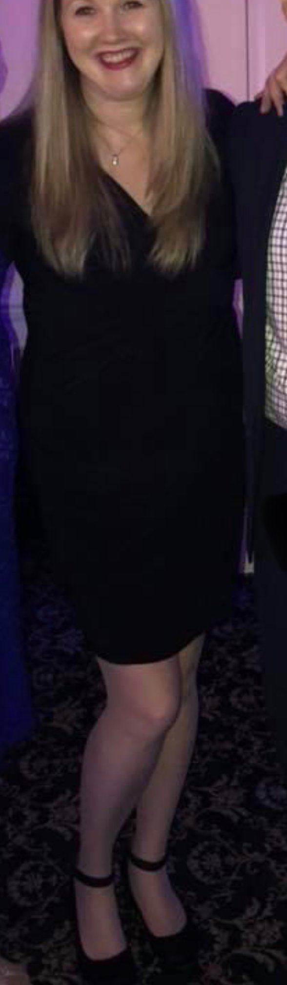 Slut Mom Ellen To Fully Expose On Web