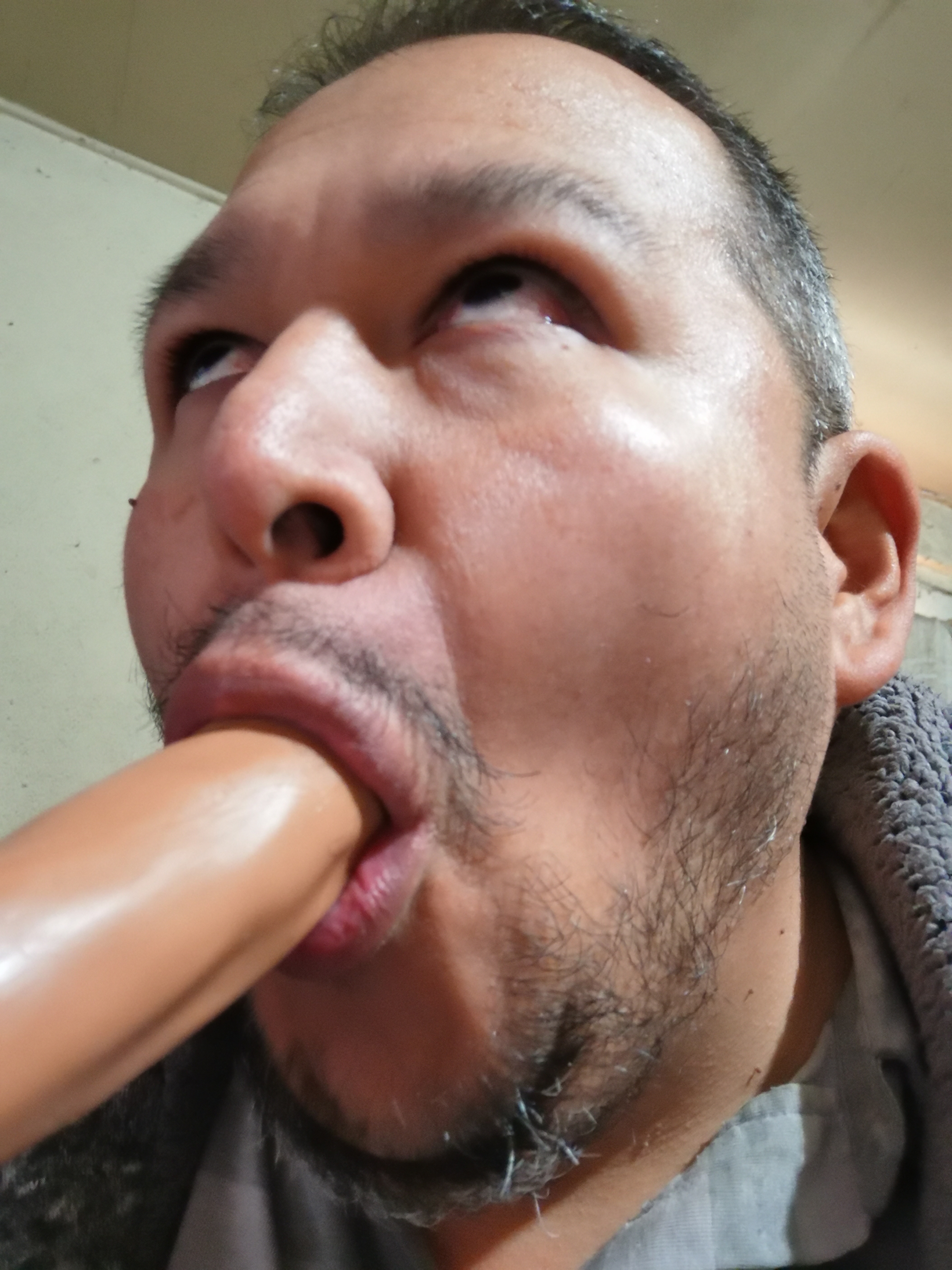 Sucking Dildo