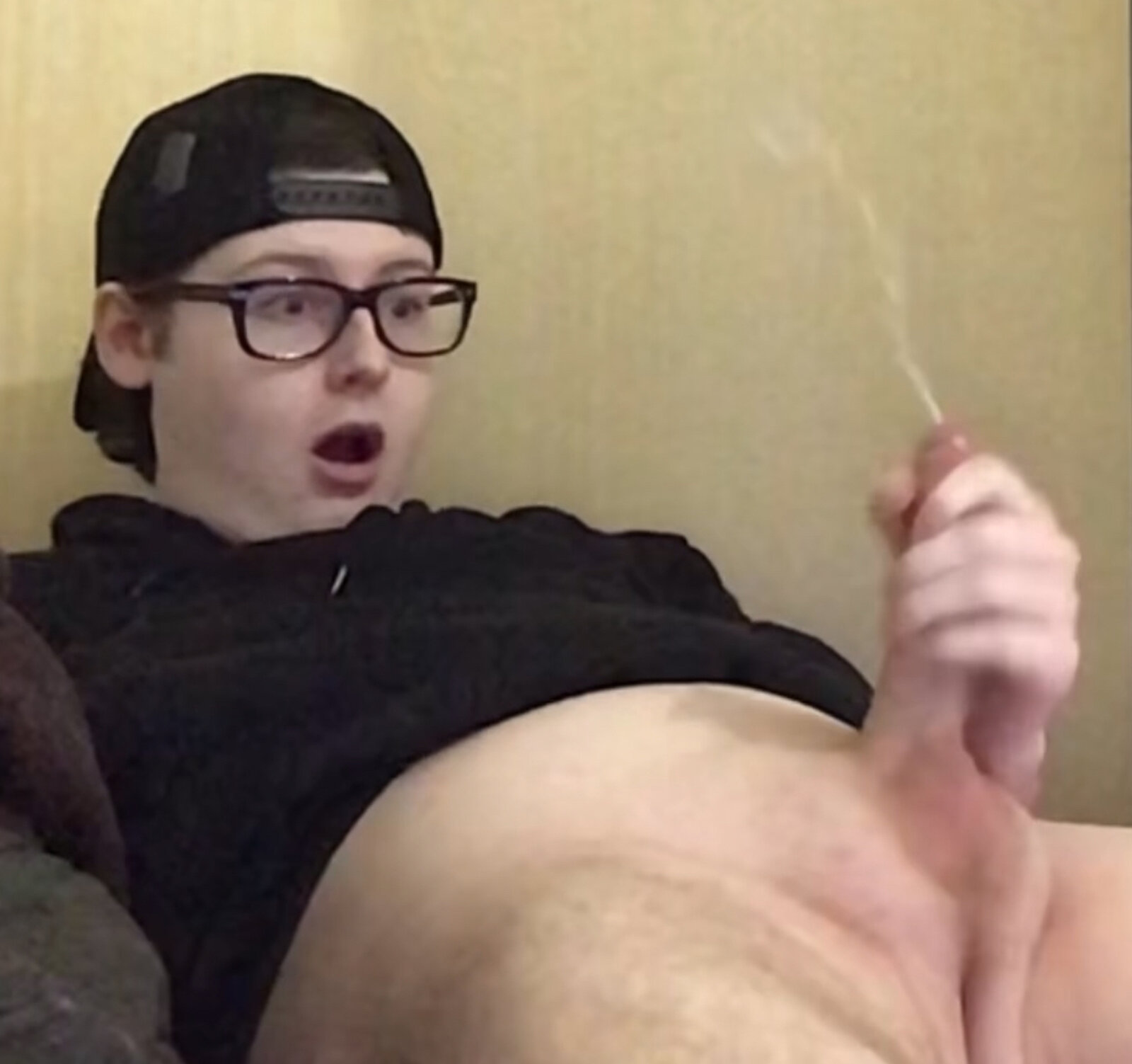 Peter McWilliams faggot wanker exposed