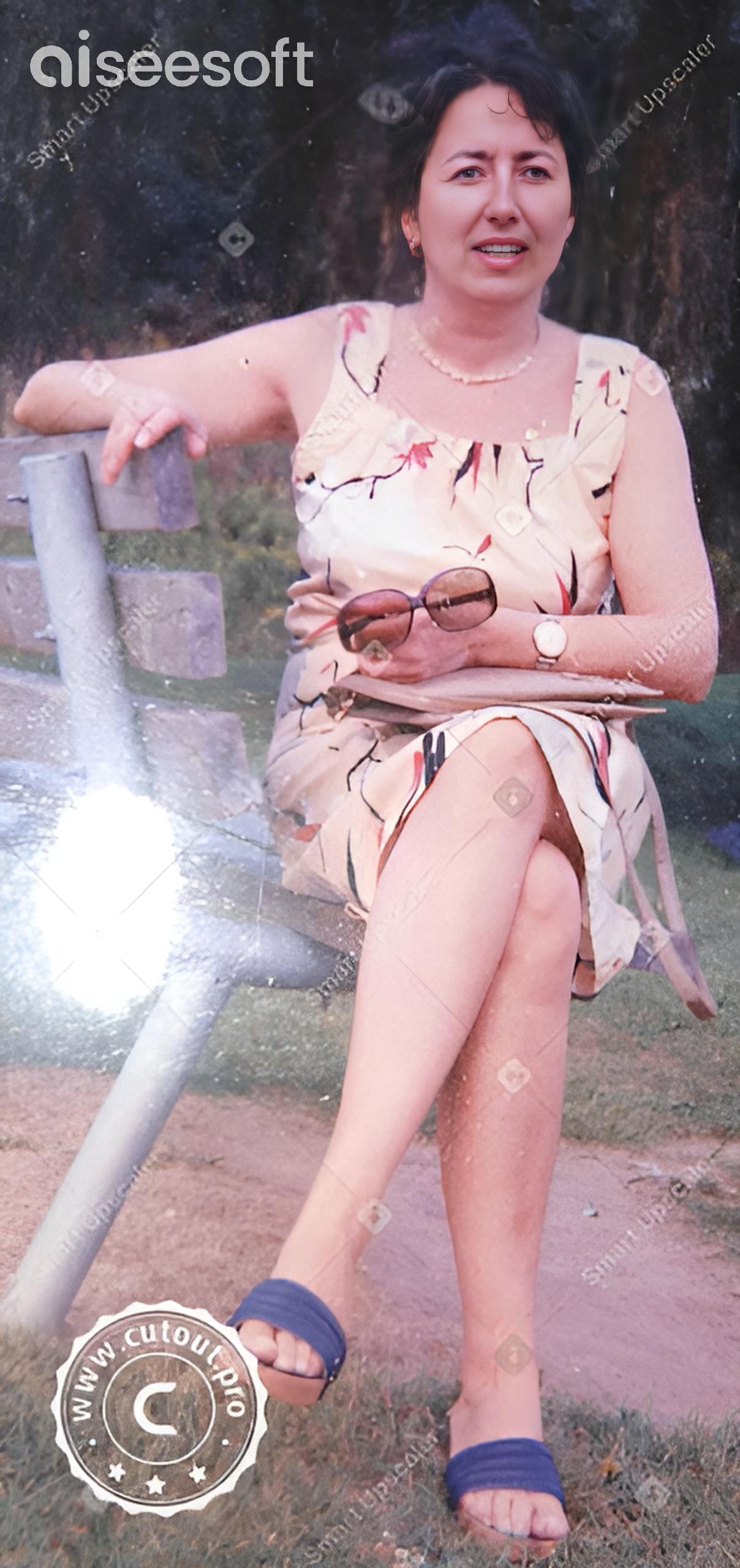 JANE DOE MILF: SHAVED PUSSY, NIPPLE RINGS, HAS RING ON HER BIG R. TOE, AND FOND WITH TOE CUFFS