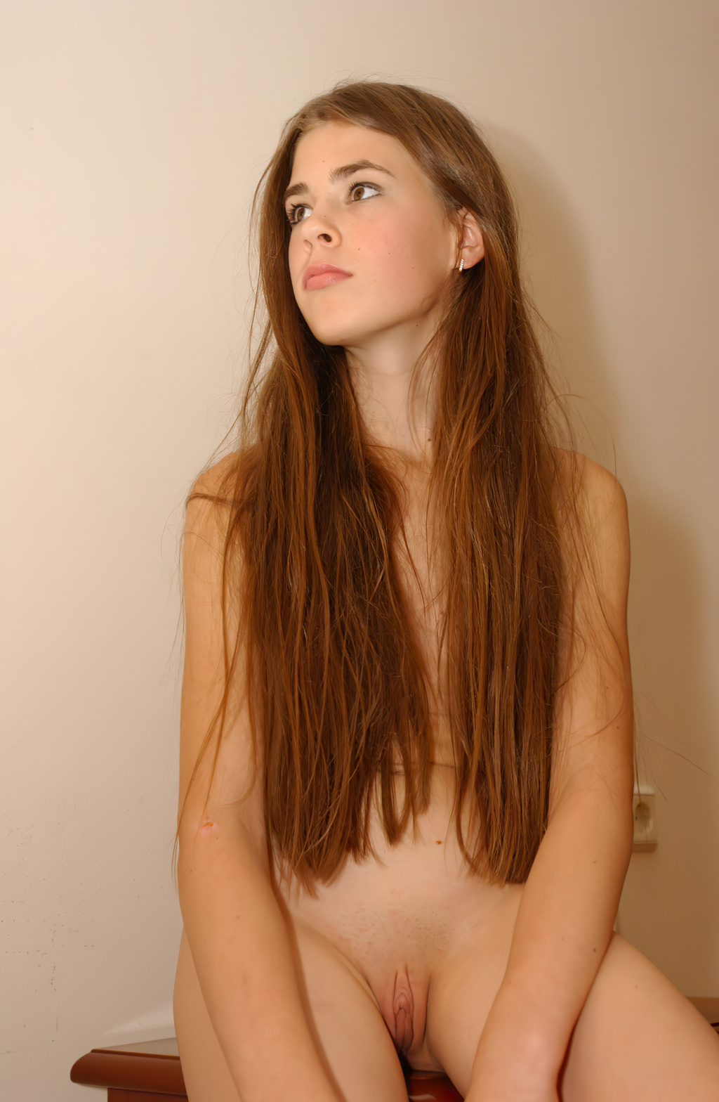 Sexy nude lolita