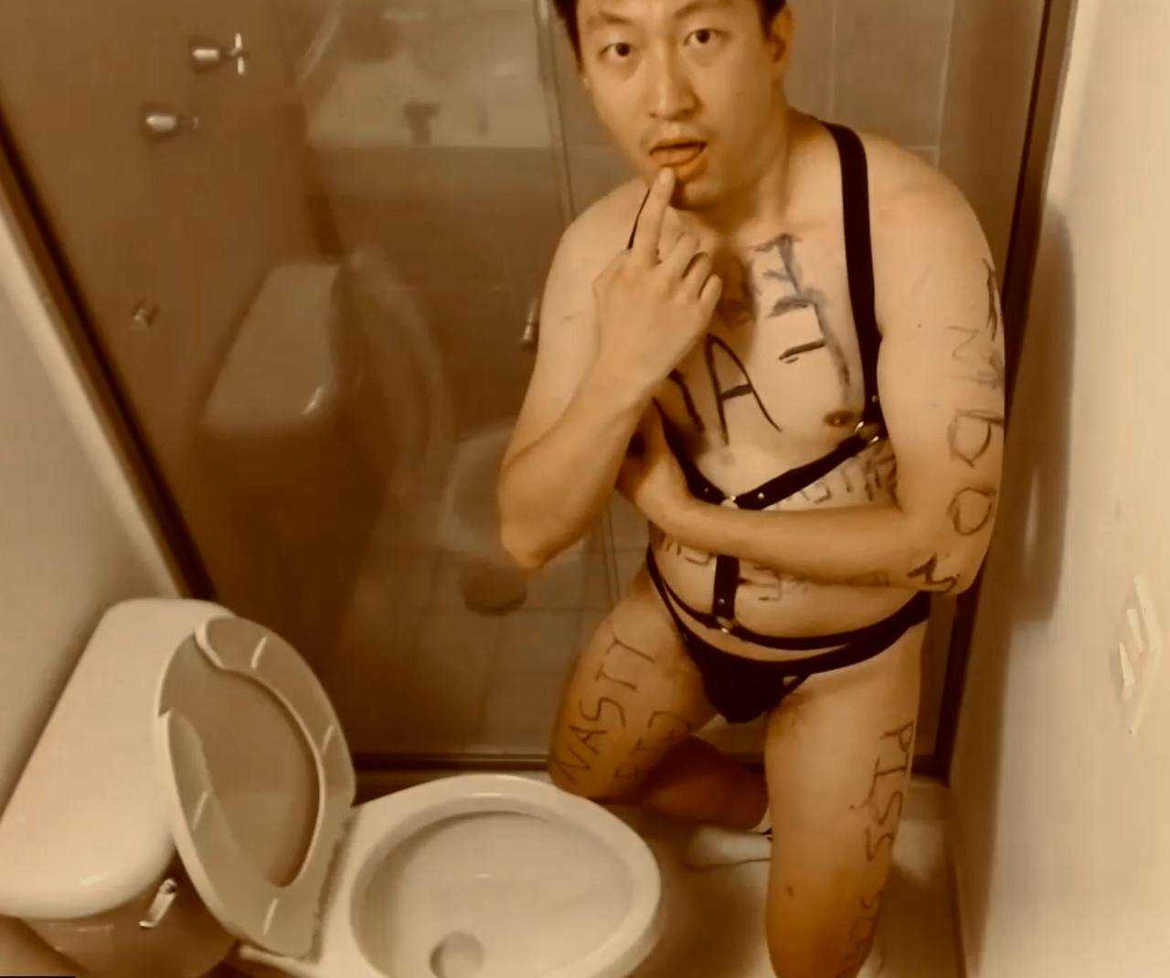 Exposed Asian Fagslave https://t.me/CHR_MH