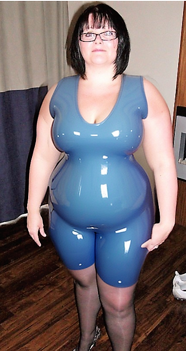 bbw in latex