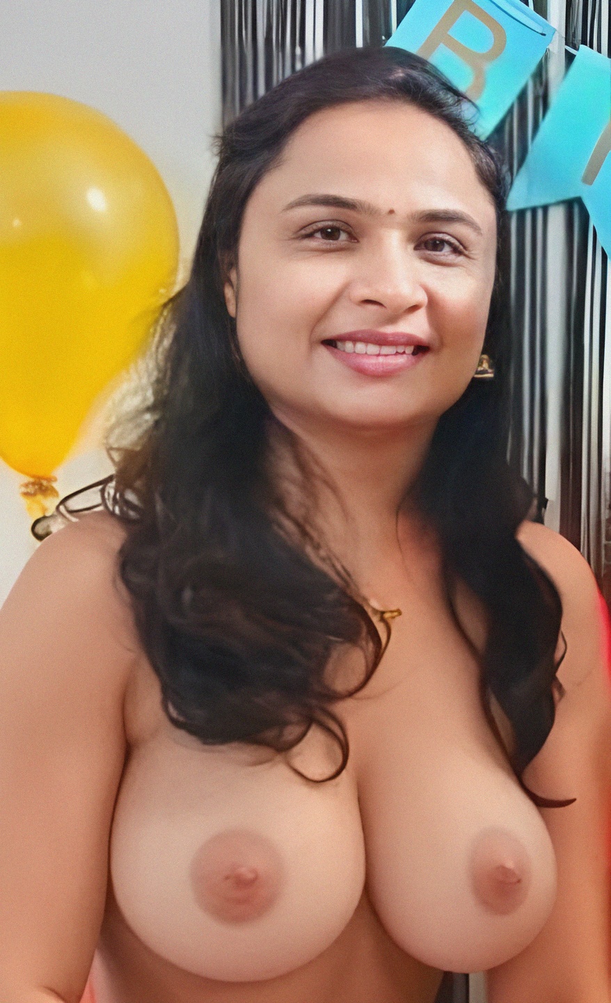 PICunt.com - Bengali bhabhi Jyoti Roy