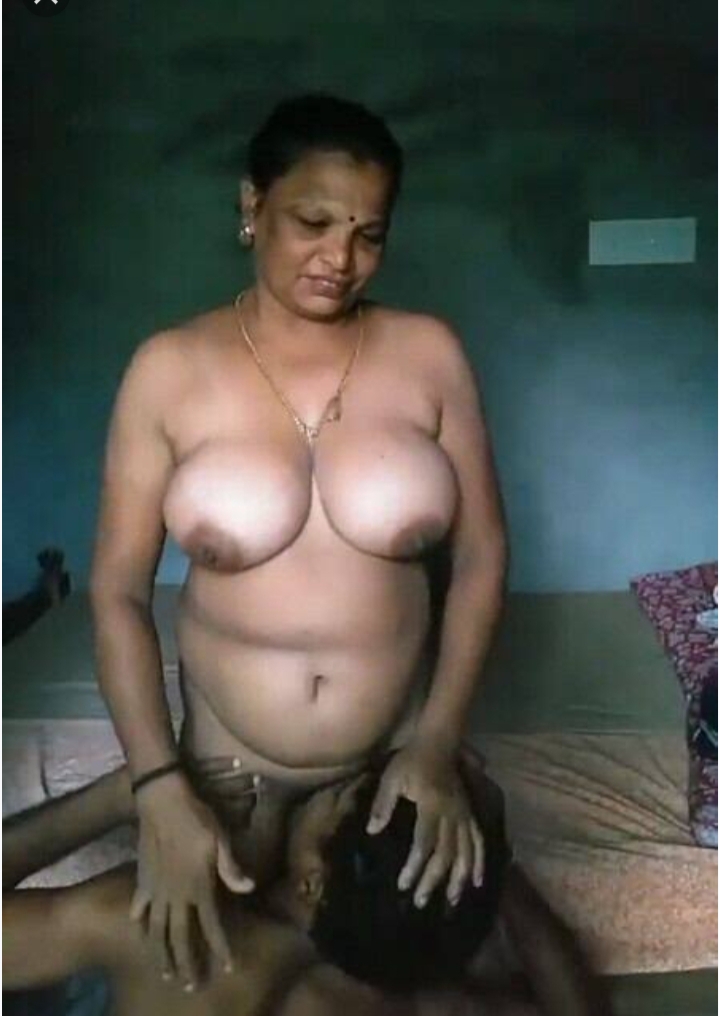 Indian woman big chut