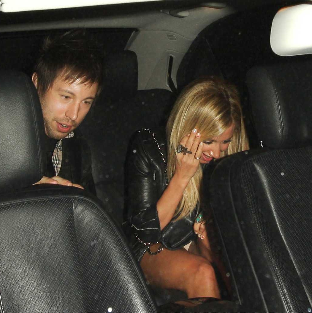 Ashley Tisdale Upskirt