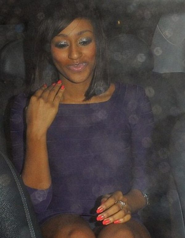 Alexandra Burke Panty Upskirt