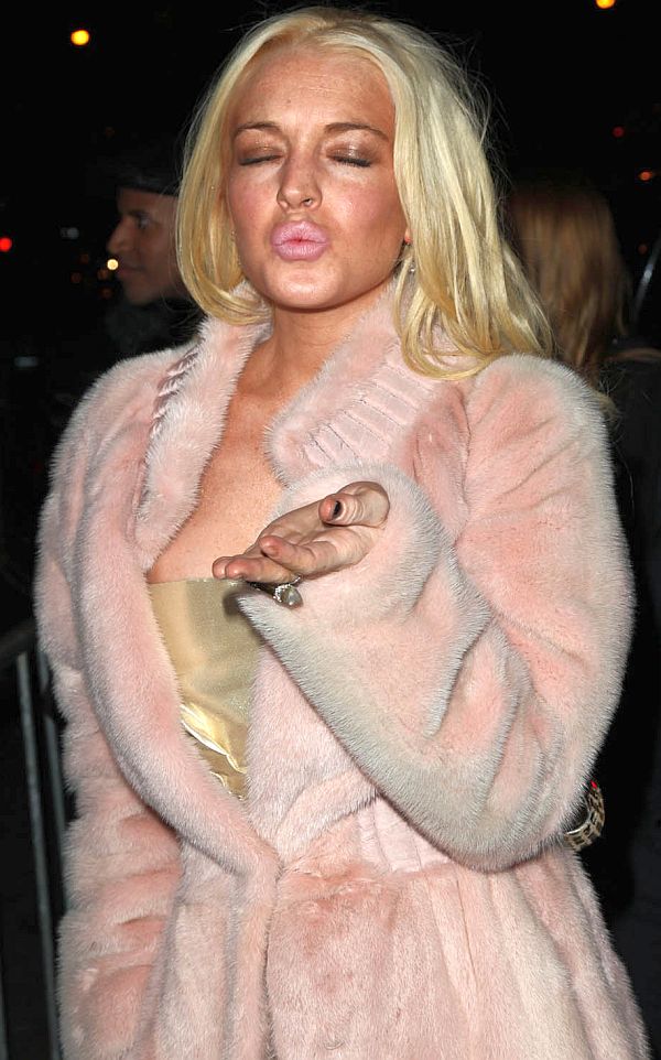 Lindsay Lohan Areola Slip