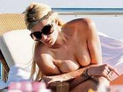 Paris Hilton Topless