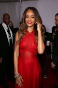 Rihanna Forgets Her Bra for the Grammy Awards